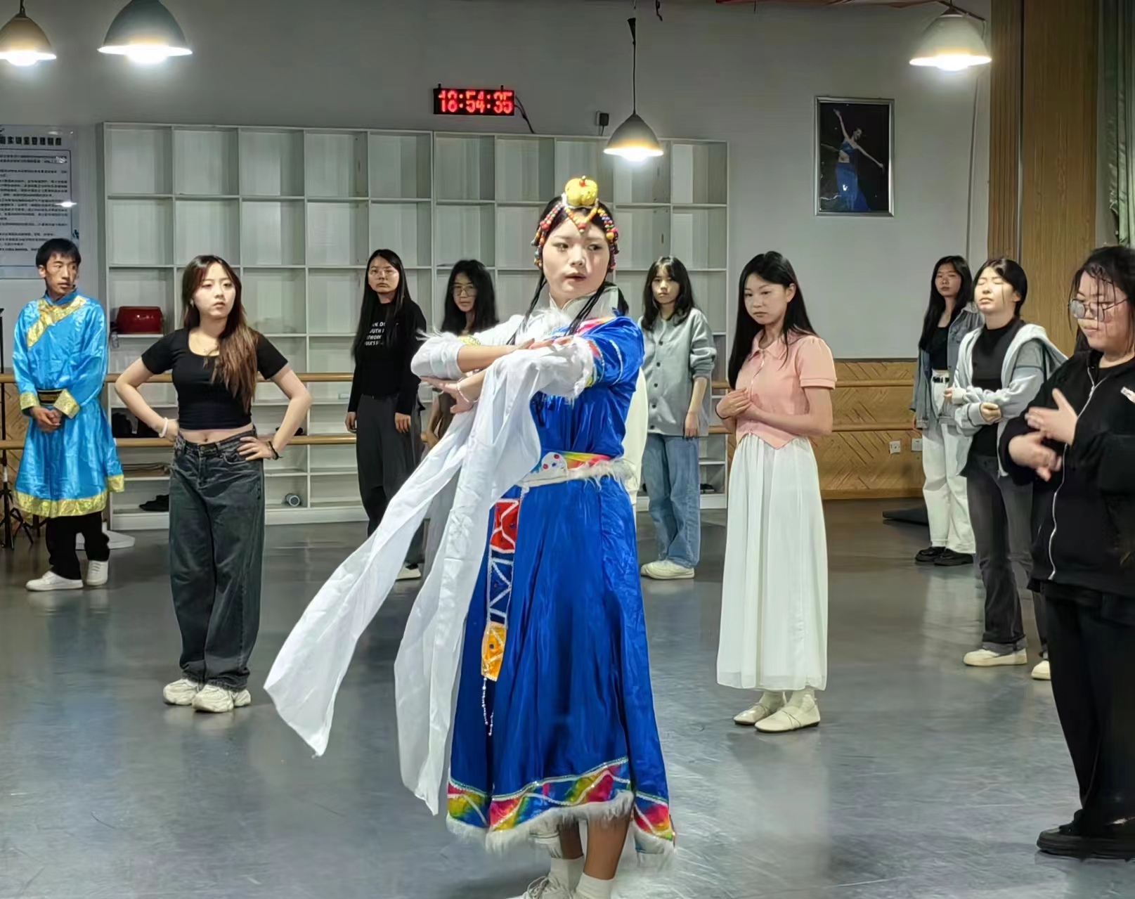 景德镇学院举办藏族文化公开课活动